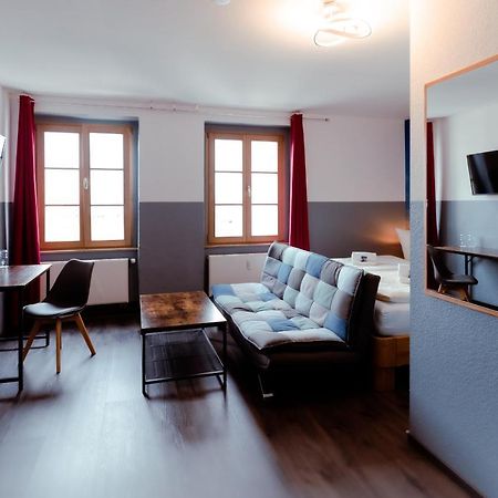 Restaurant Und Pension Alberthafen Dresde Exterior foto